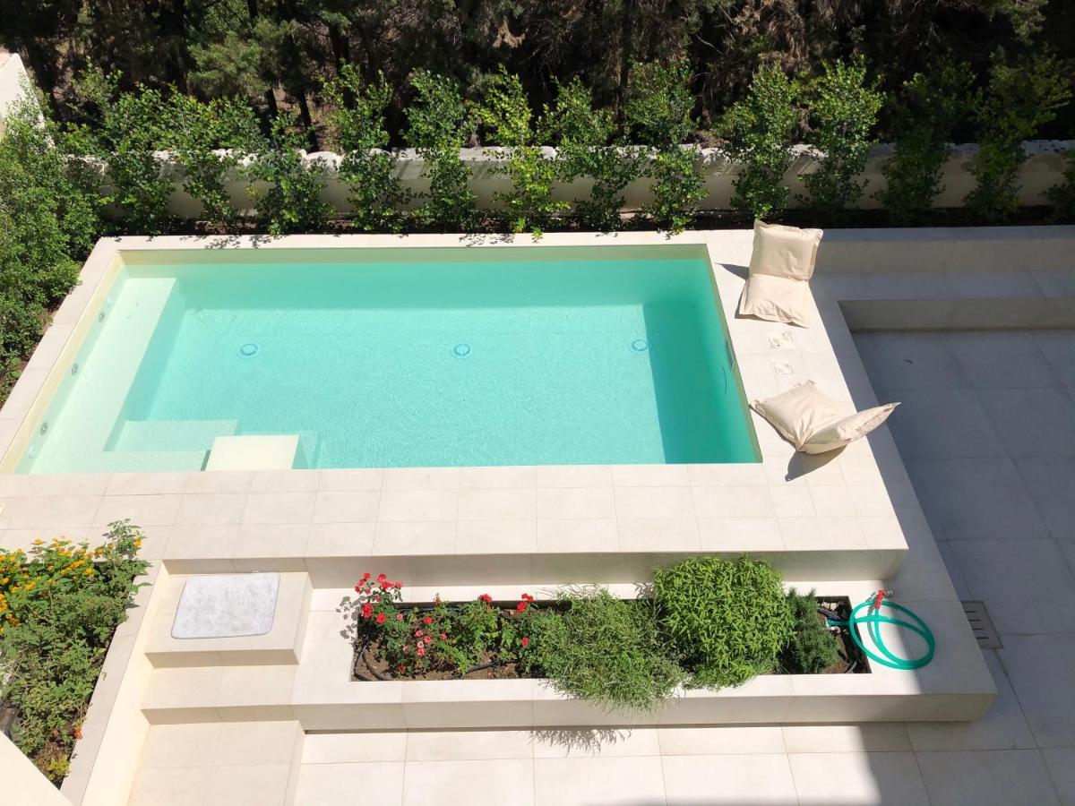 Carlo V - Con Piscina E Giardino Privati Apartment Lecce Exterior foto