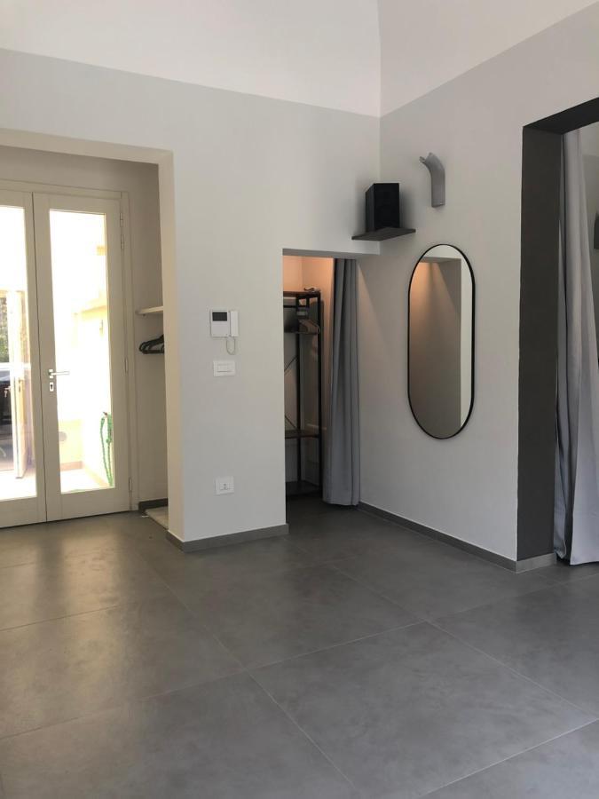 Carlo V - Con Piscina E Giardino Privati Apartment Lecce Exterior foto