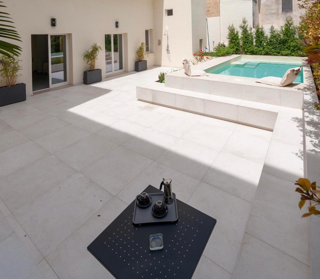 Carlo V - Con Piscina E Giardino Privati Apartment Lecce Exterior foto