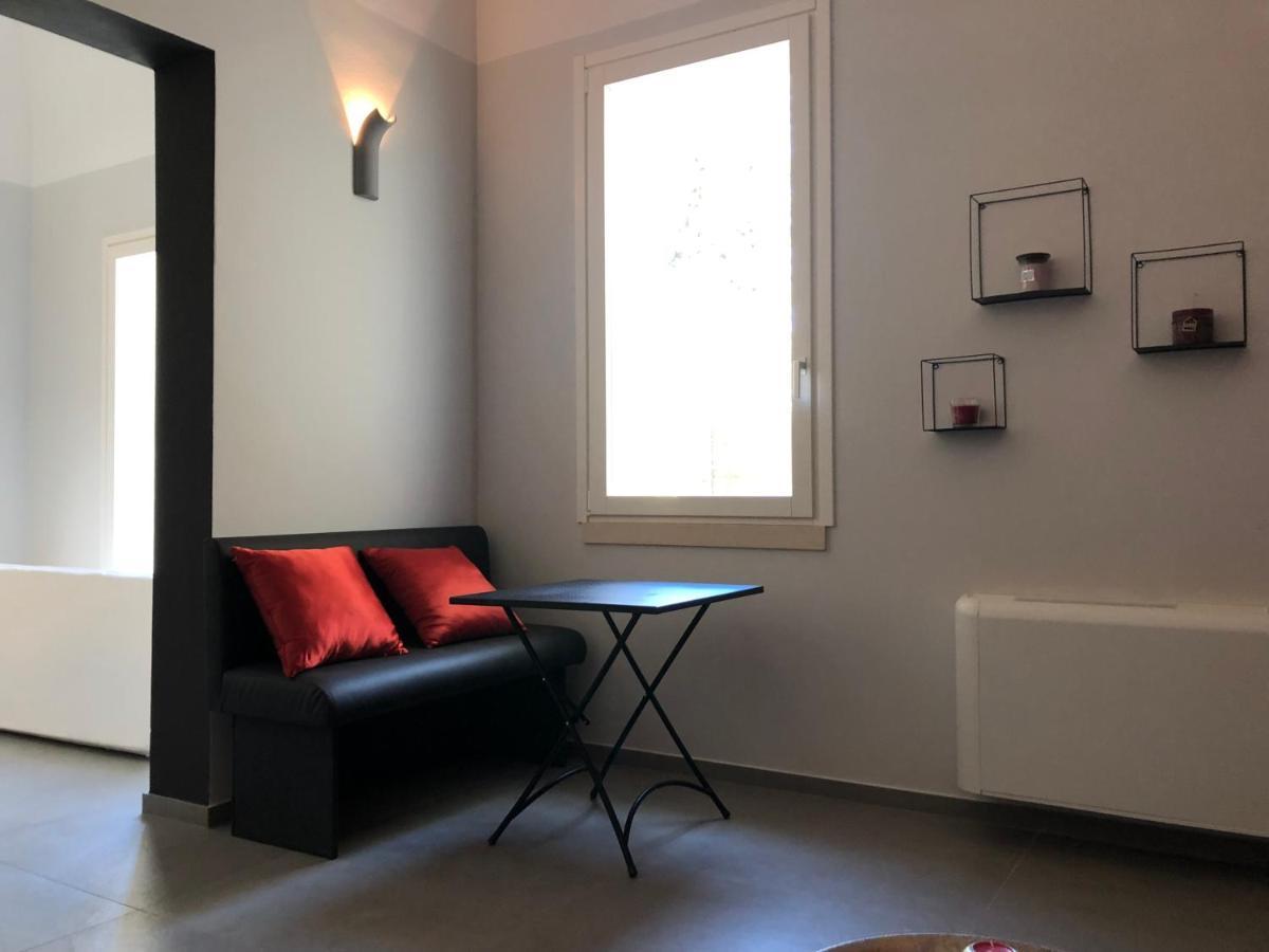 Carlo V - Con Piscina E Giardino Privati Apartment Lecce Exterior foto