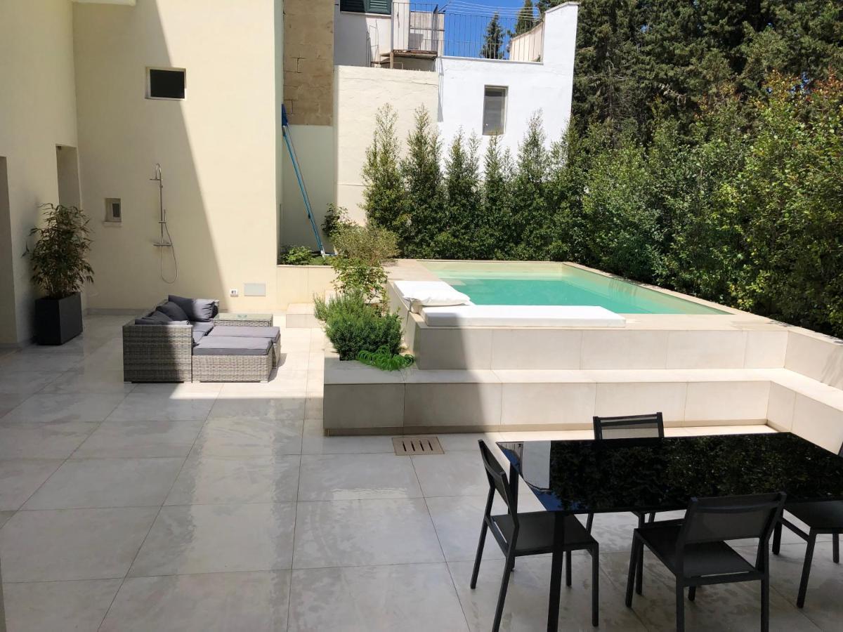 Carlo V - Con Piscina E Giardino Privati Apartment Lecce Exterior foto